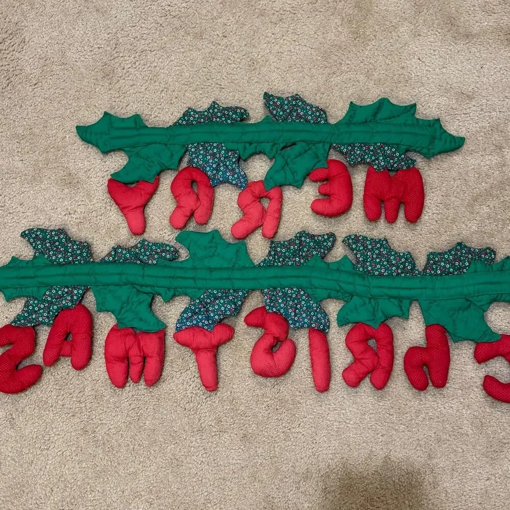 Merry Christmas Stuffed Fabric Garland Holly Ivy Berries 21x37